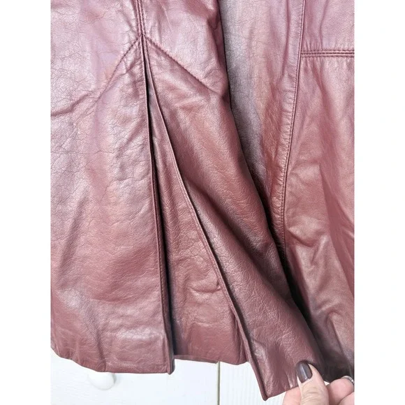 Vintage Etienne Aigner Oxblood Red Leather Short Trench Coat Sz M? - Picture 7 of 16